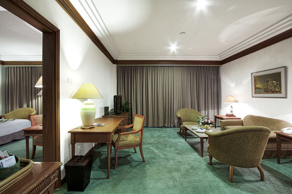 Kusuma Sahid Prince Hotel Solo 25/37