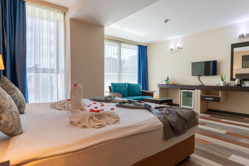 Lazz Hotel By Ketenci (ex. Izmir Comfort Hotel) 13/40