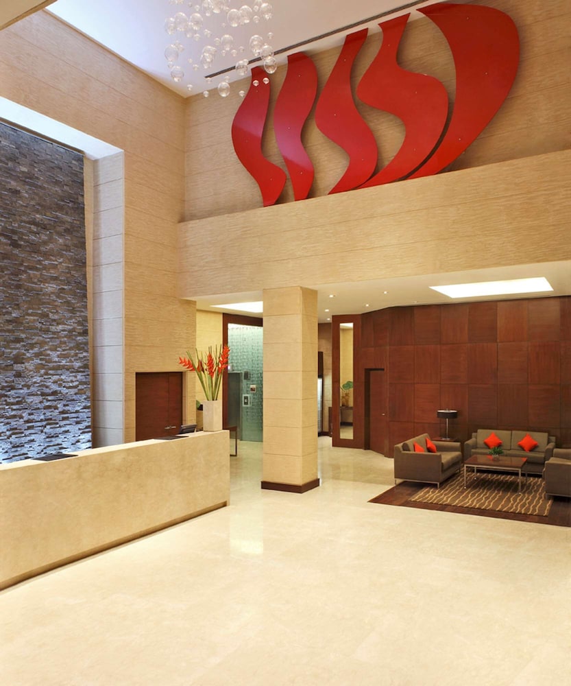 Hilton Garden Inn New Delhi Saket 7/66