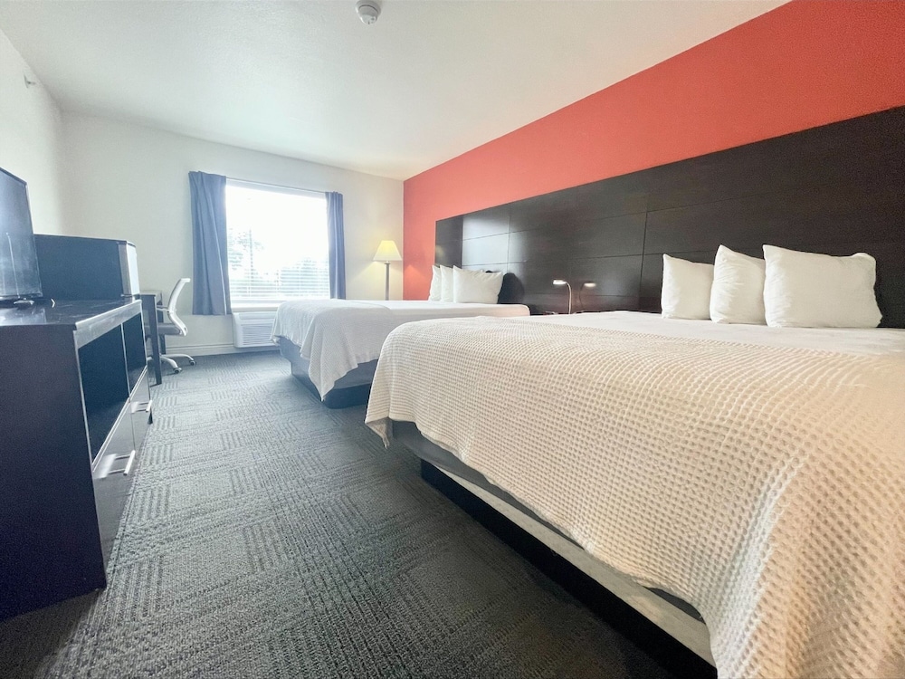 FairBridge Inn and Suites Cuero (ex Cuero s Copper Inn) 8/23