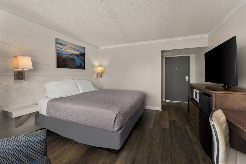 Atlantic, King Bed, Side Ocean View