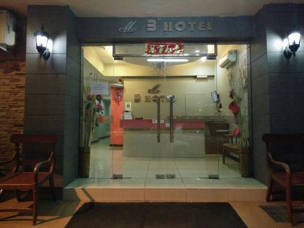 One Sadong Jaya Hotel 31/33