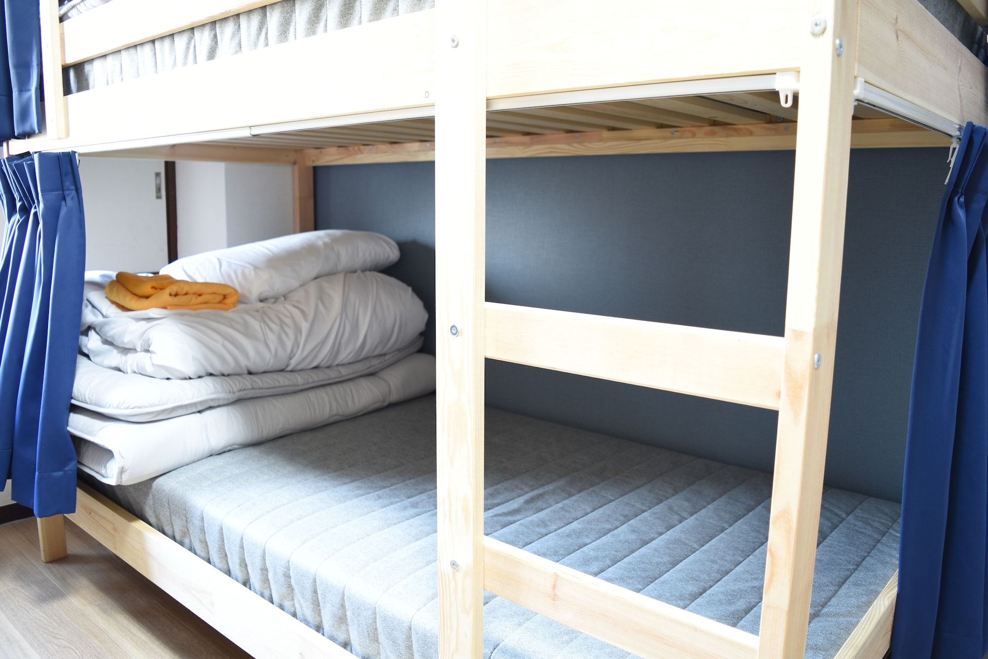ROOM, 4 BEDS, PRIVATE BATHROOM