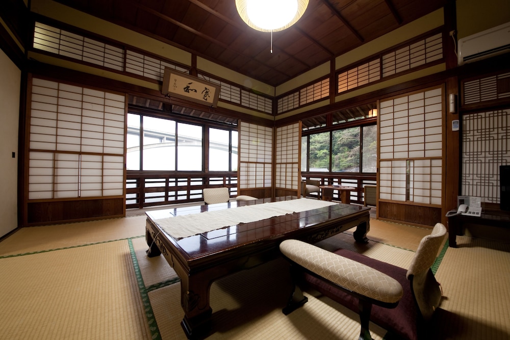 Okamotoya Ryokan 31/50