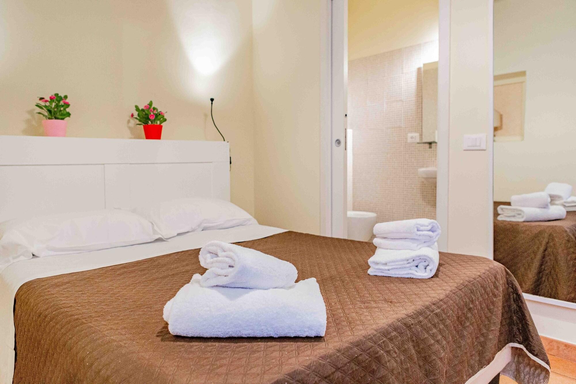 Economy, Double Bed