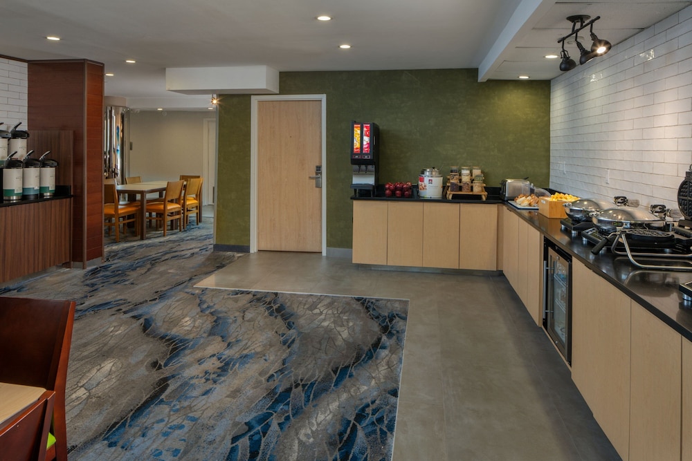 Lobby at Fairfield Inn Suites By Marriott Ft Myers Cape Coral, FORT MYERS - FL