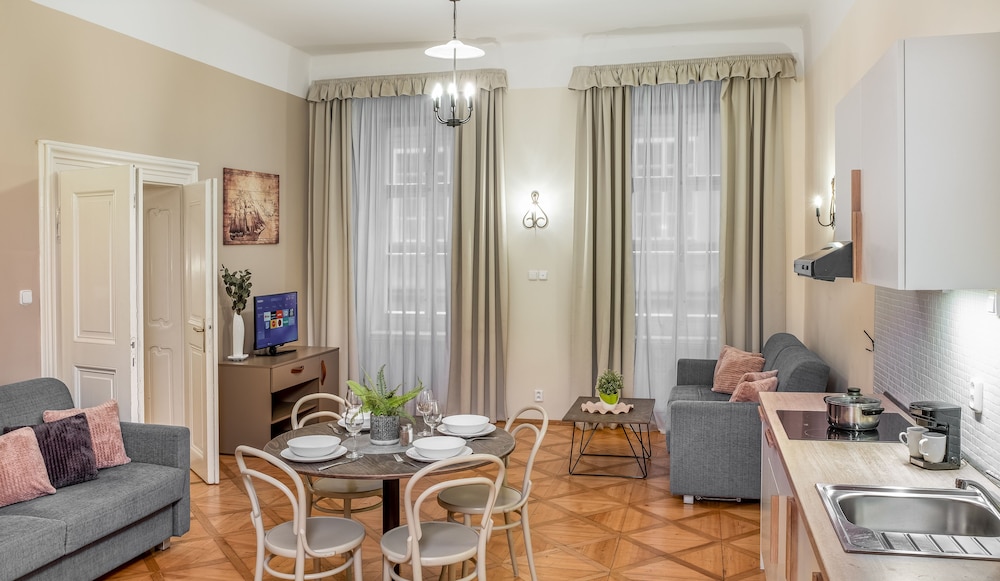 6 Continents Apartments by Adrez Living 19/29