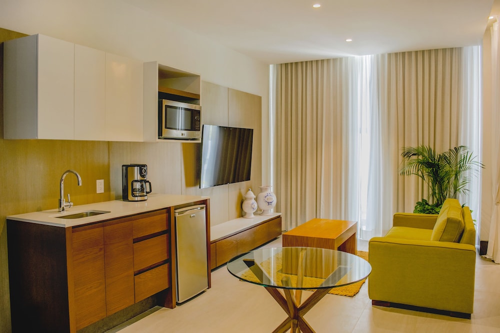 Vallarta Gardens Beach Front Hotel and Residences 36/65