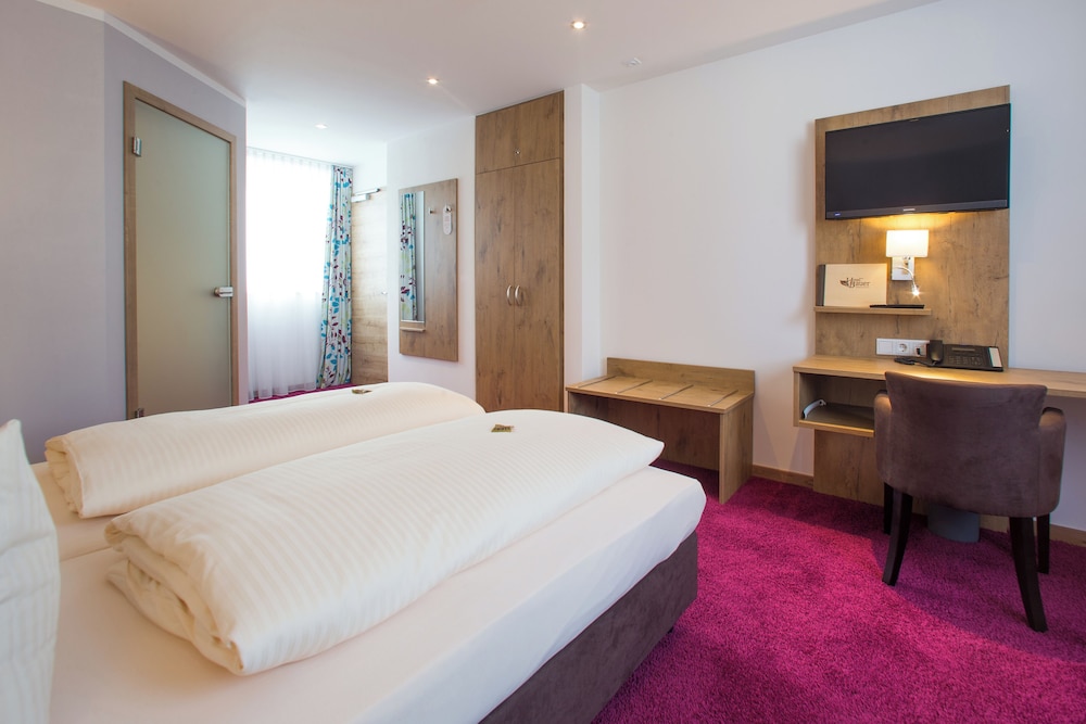 Hotel Gastehaus Bauer garni 16/50