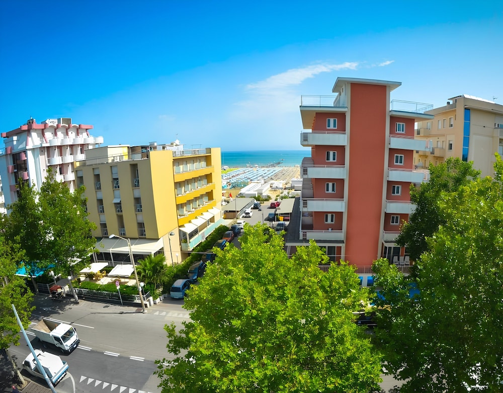 Hotel Sanremo 2/50