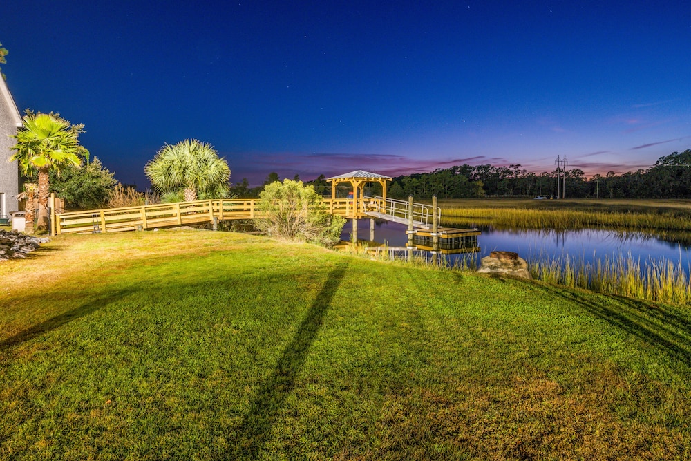 Charleston Creekside Inn 23/30