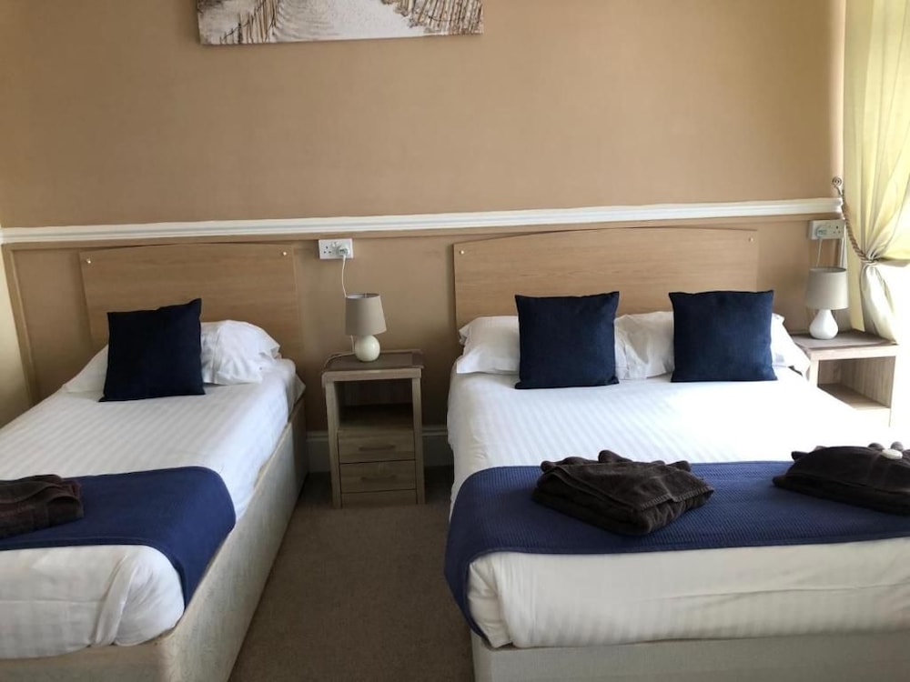 Royal Grosvenor Hotel 13/50