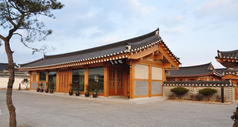 Gyeongju Hwangnamkwan Hanok Hotel photo4