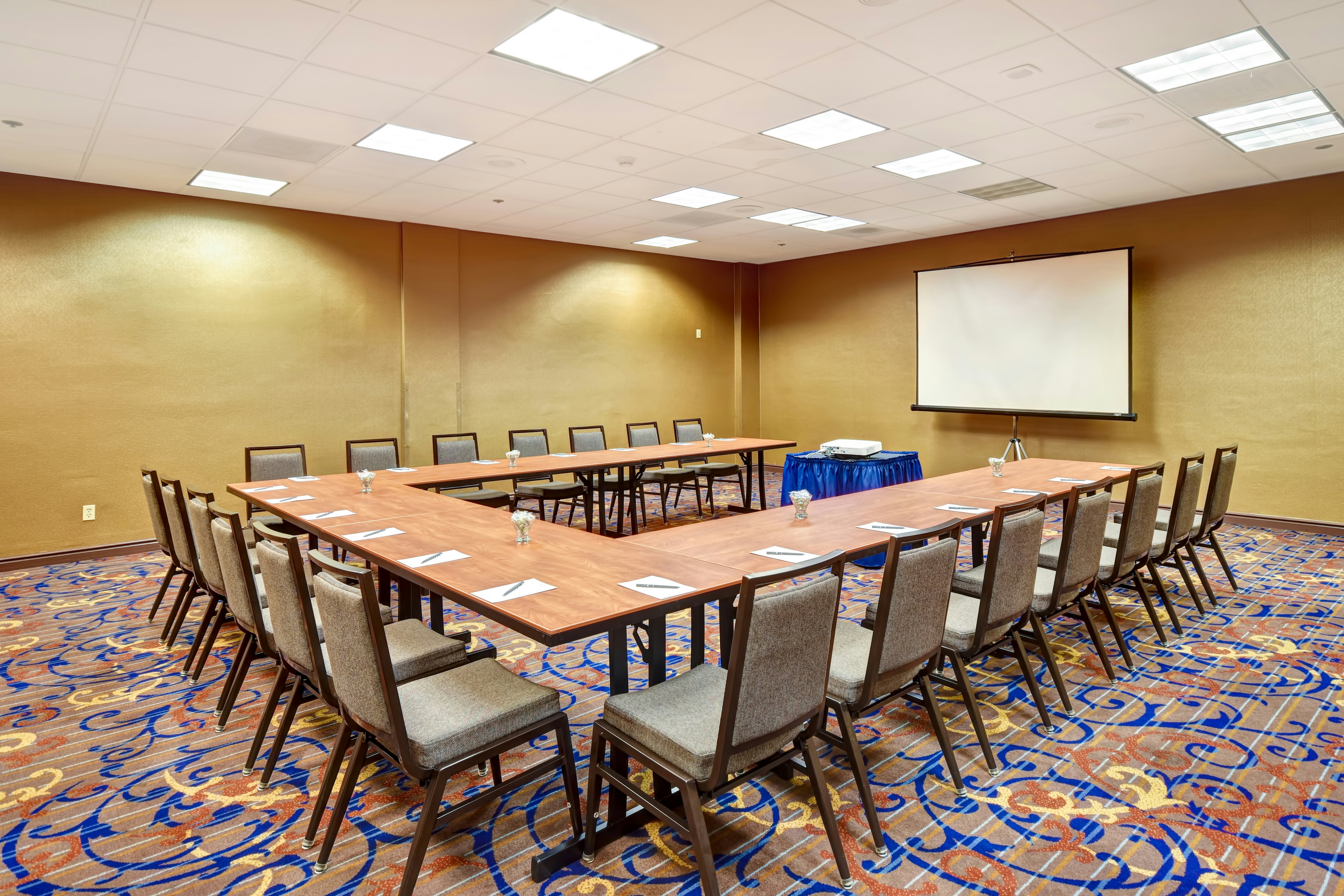 Embassy Suites by Hilton Santa Clara Silicon Valley 34/45