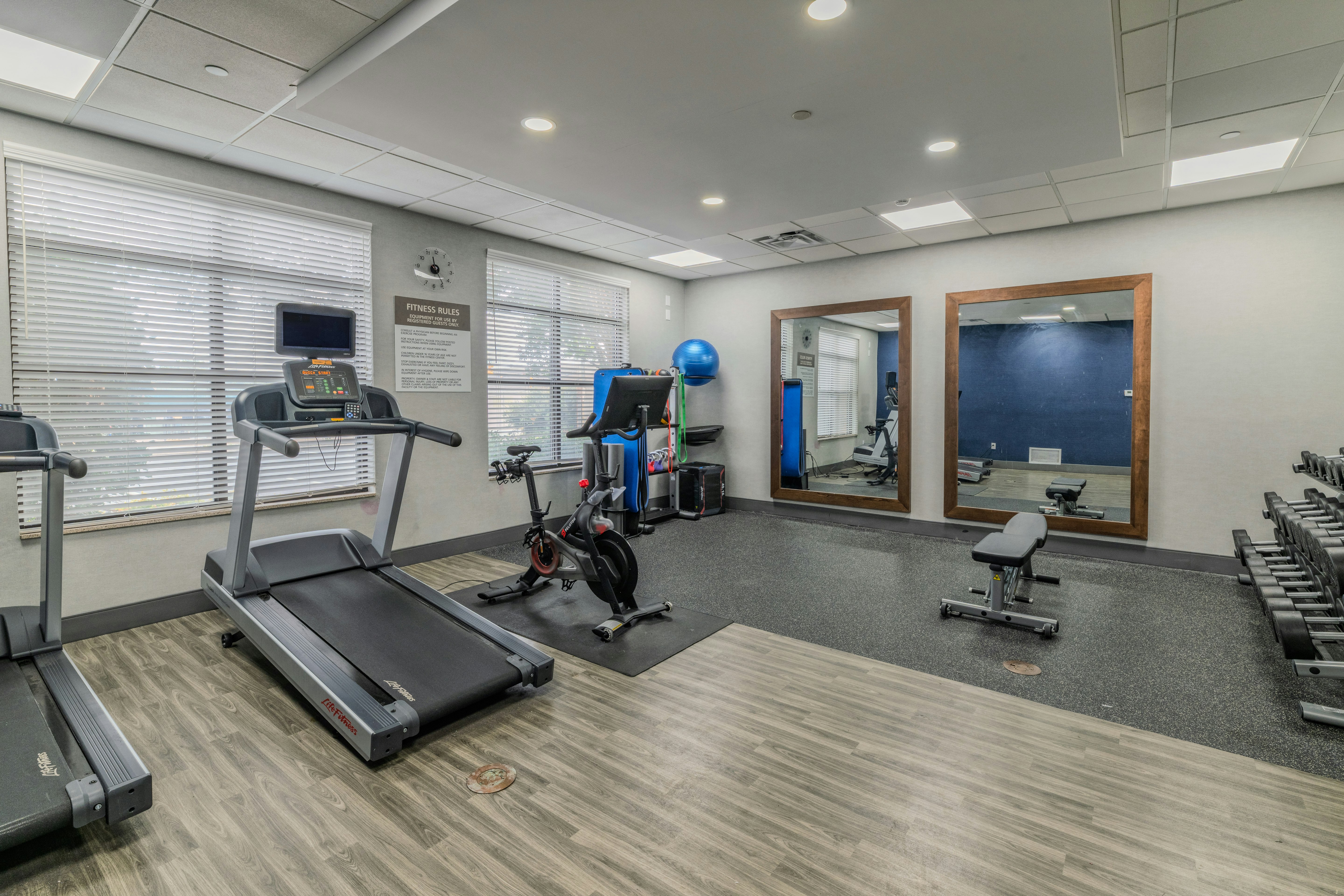 Hampton Inn Suites Florence Downtown 12/30