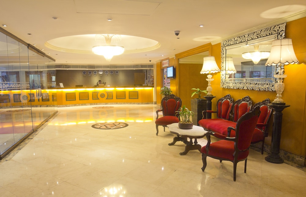 Berjaya Makati Hotel 63/72