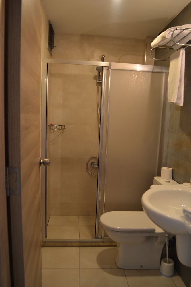Baykara Hotel 46/50