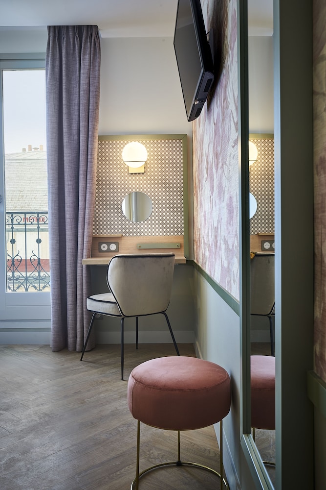 Hotel Cervantes By Happyculture 40/58