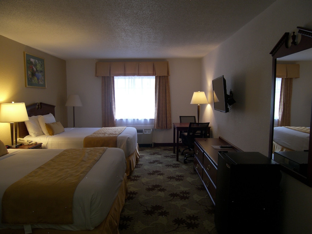 Baymont by Wyndham Mount Vernon Renfro Valley 17/40