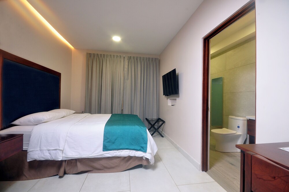Hotel Colono Beach 30/73