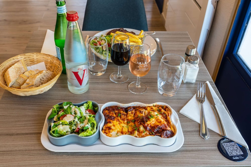 Hotel Kyriad Montauban Sud - Albasud 25/51