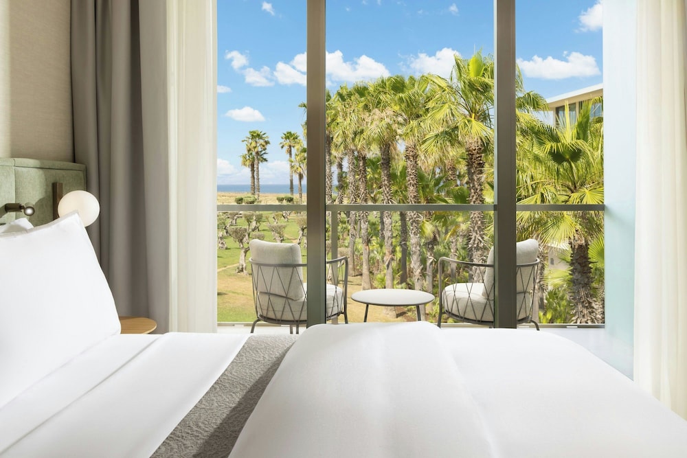 Deluxe, King Bed, Urban View, Balcony، The Westin Salgados Beach Resort, Algarve 3/6