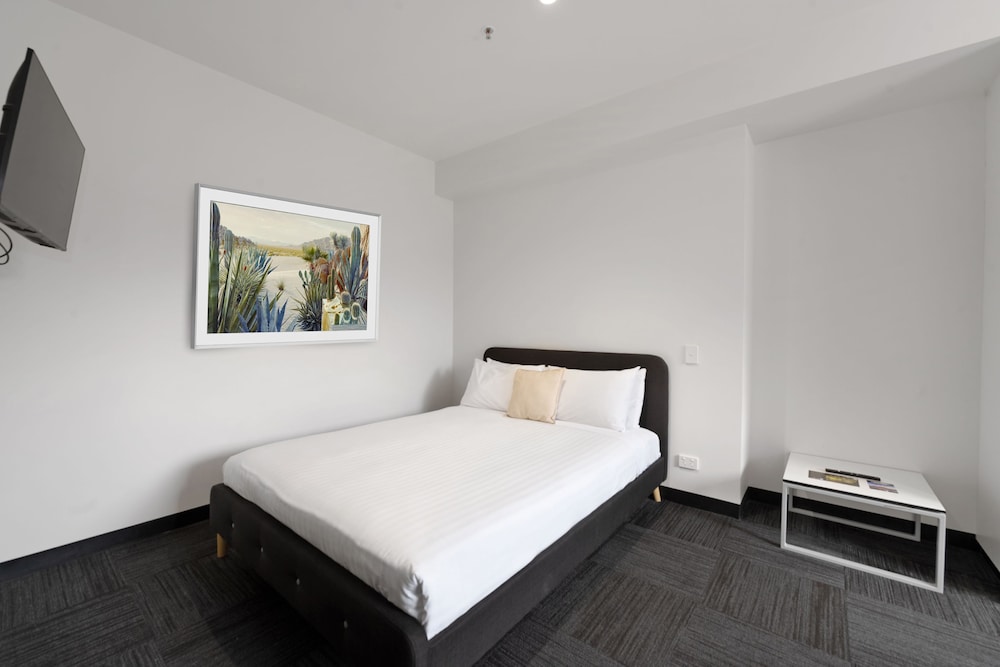 Allurity Hotel Tasmania 10/33