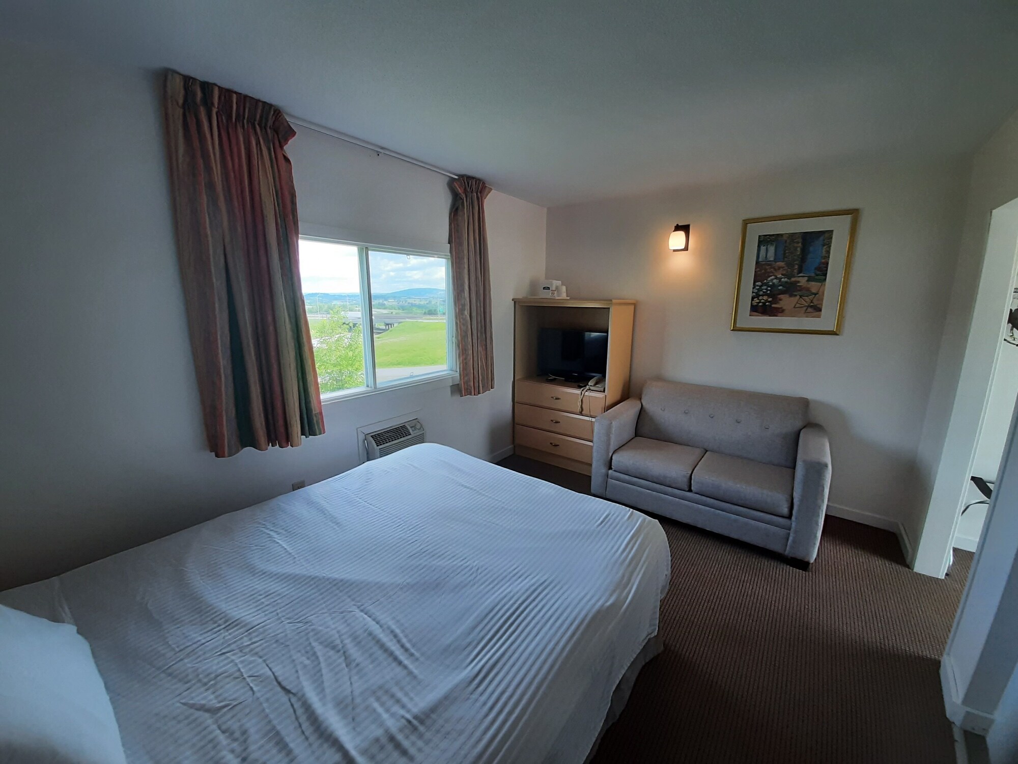 Studio, Suite, Queen Bed, Ground Floor