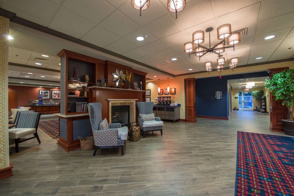 Hampton Inn Easley 11/72