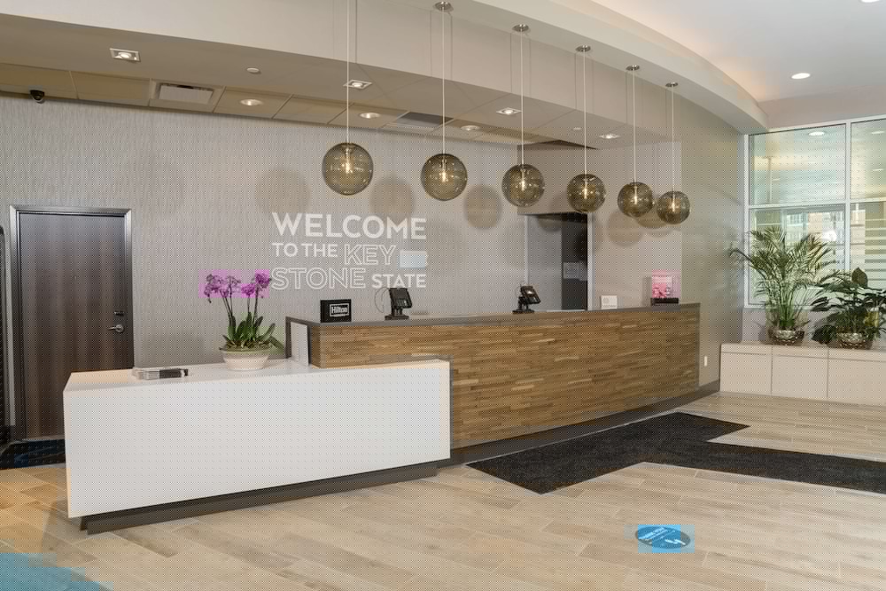 Hampton Inn & Suites Erie Bayfront 13/54