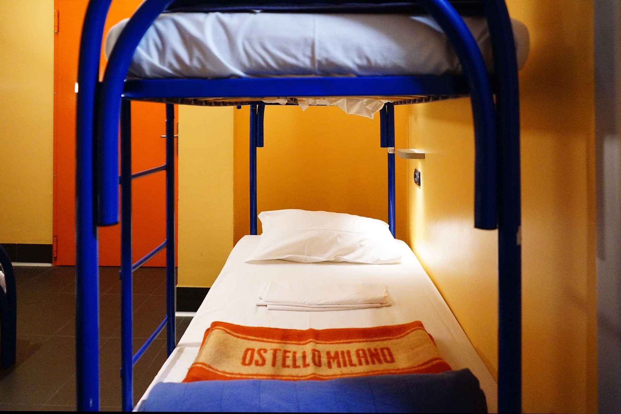 ROOM, TRIPLE