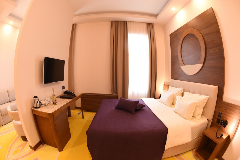 Hotel City Savoy 25/50