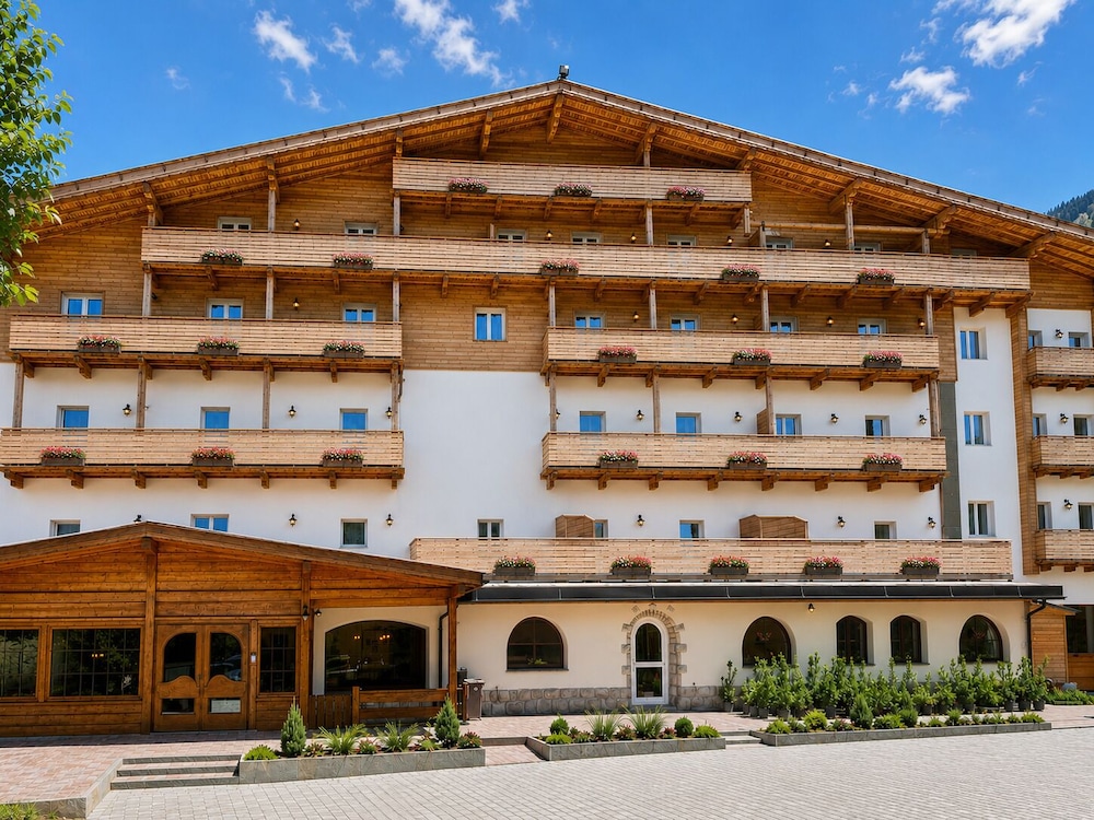 Parc Hotel Posta 2/50