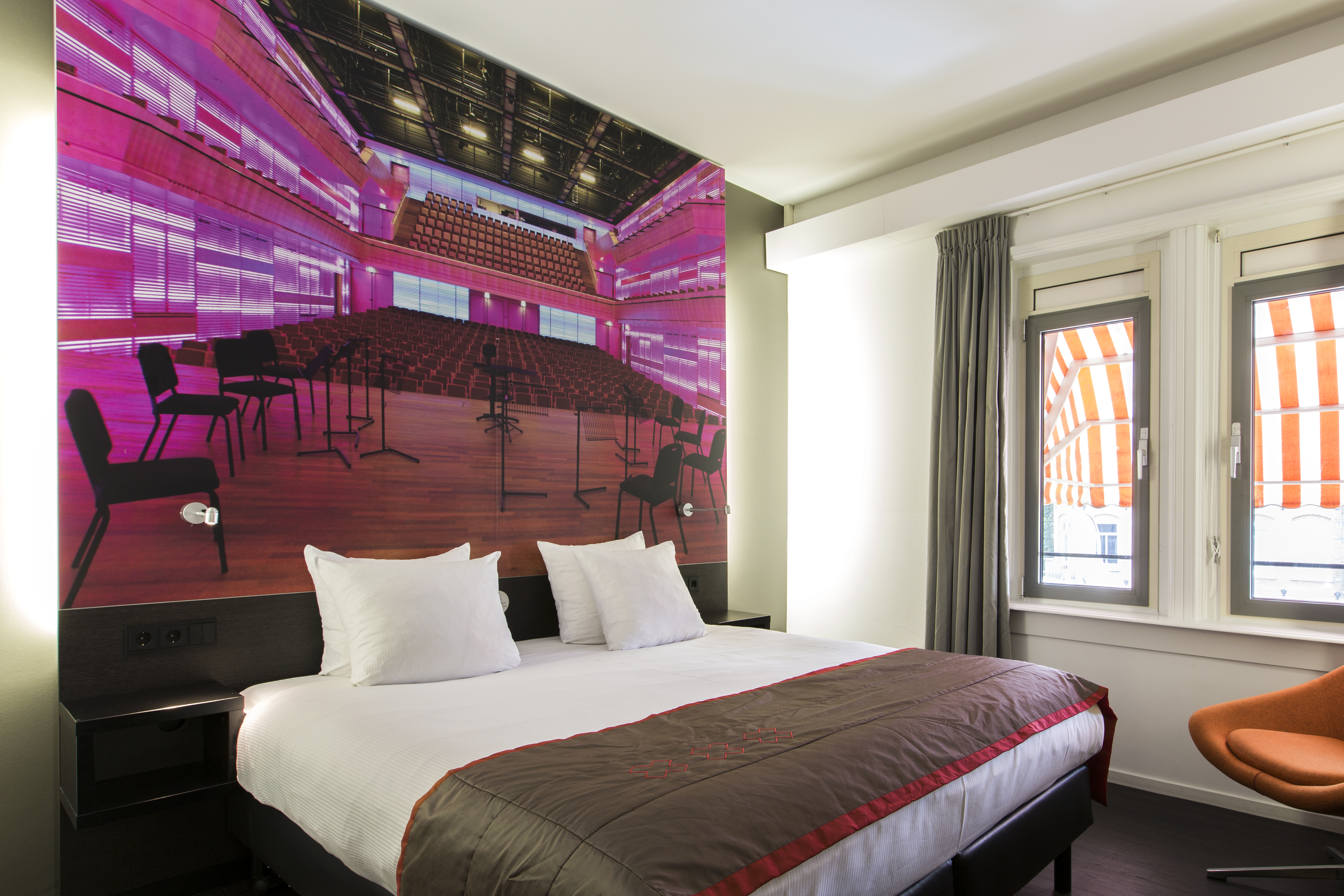 Standard, Double Bed