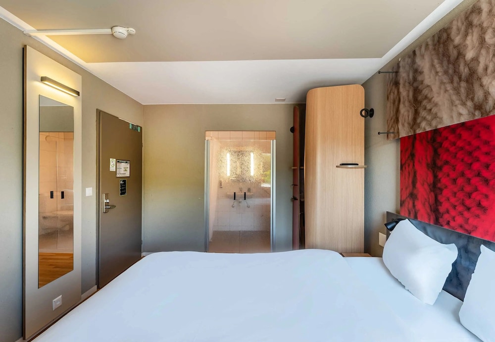 غرفة بسرير مزدوج، B&B Hotel Rothrist Olten 2/6