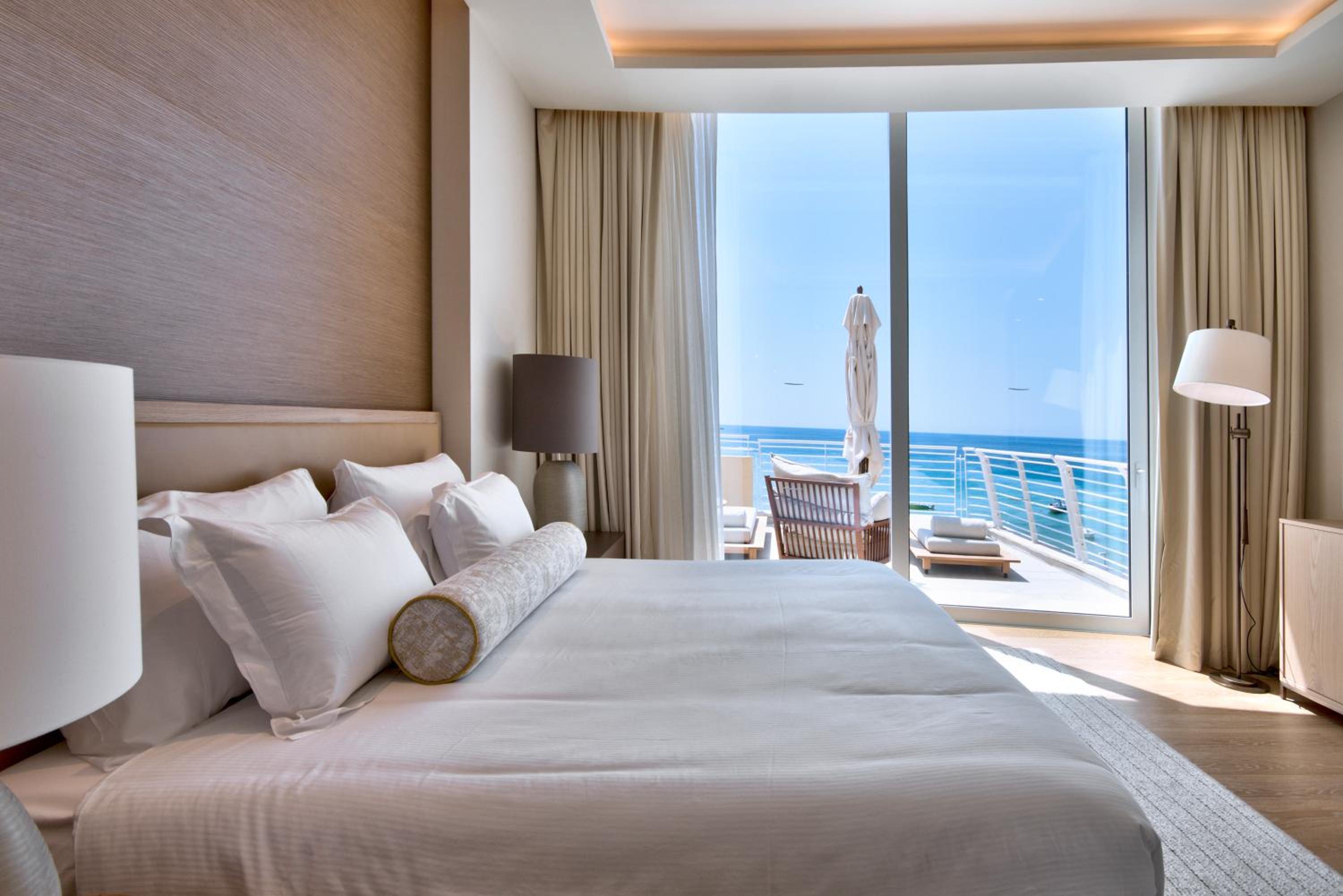 3 Bedrooms, Suite, Sea View, Sands Tower
