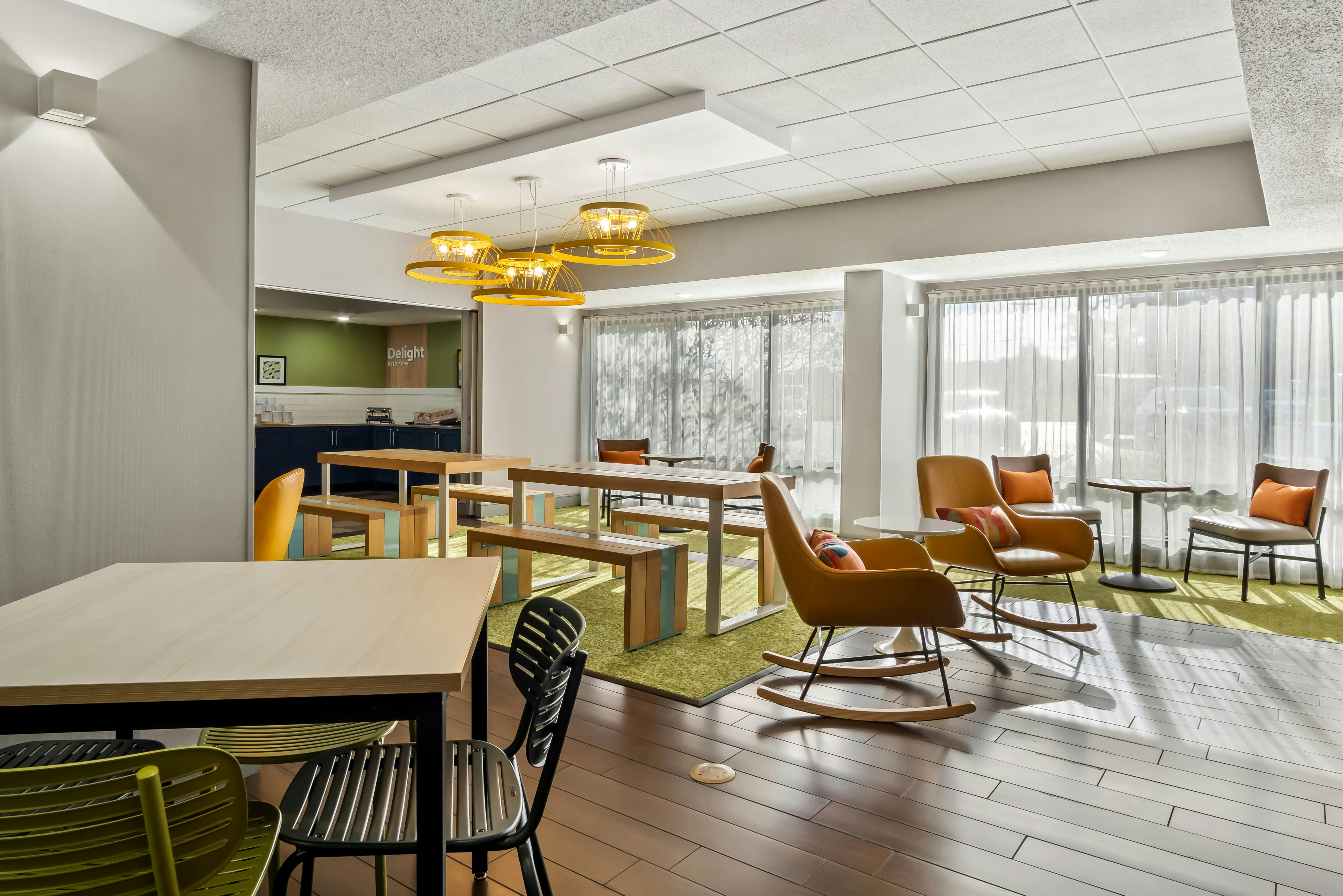 Spark by Hilton Stevensville 16/20
