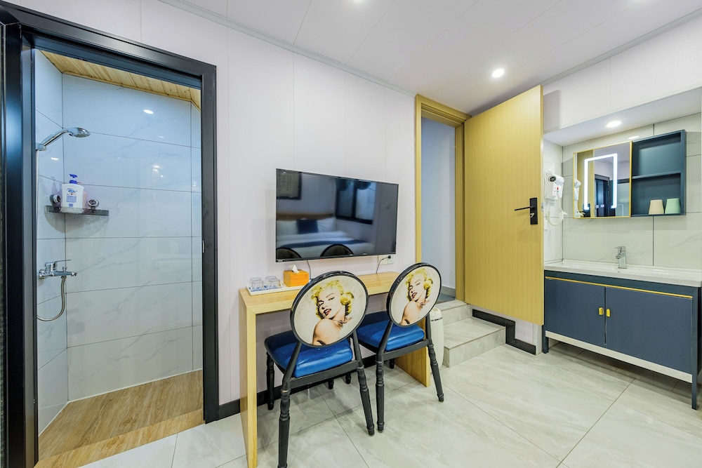 Wuzhen Liangzhu Boutique Inn 30/50