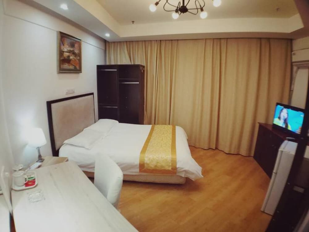 Shanghai Qidian Apartment The Bund 28/50