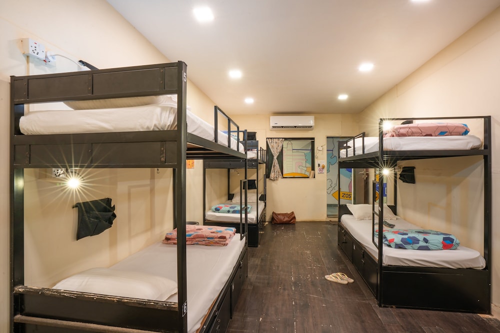 Zostel Mumbai 34/50