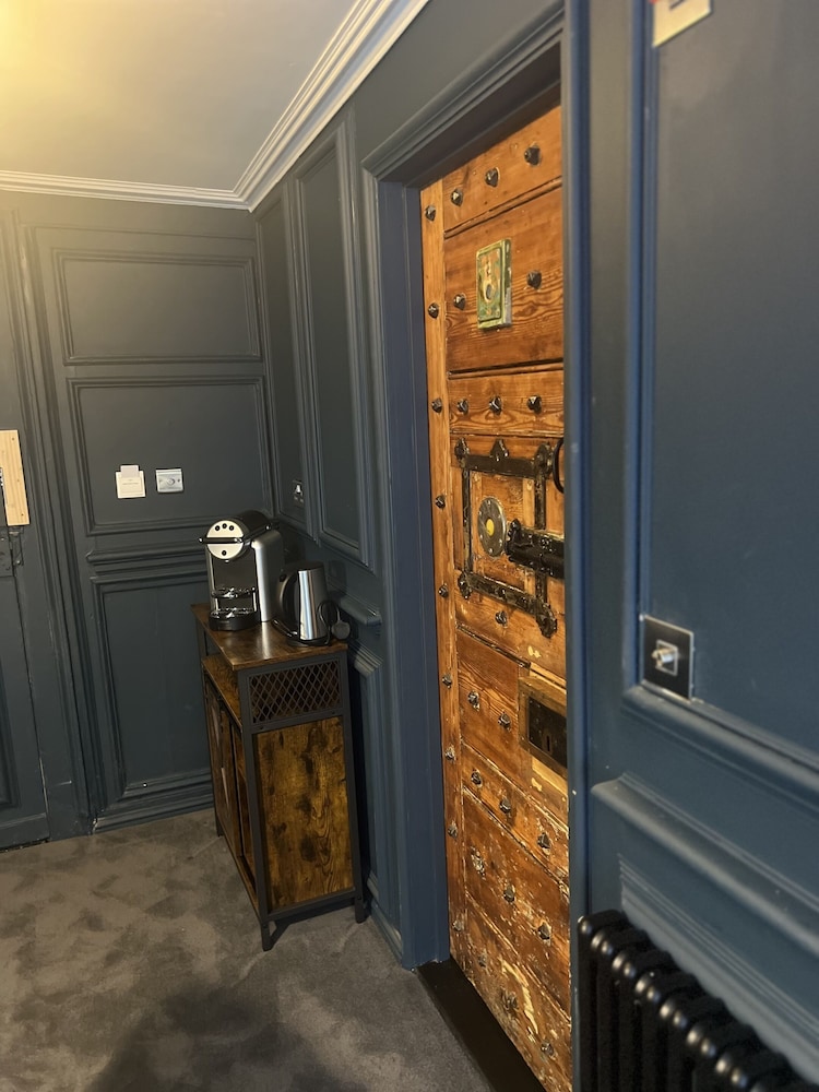 Colchester Boutique Hotel 5/50