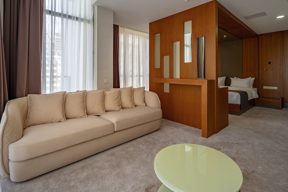 Hotel Atlas Abashidze 22/34