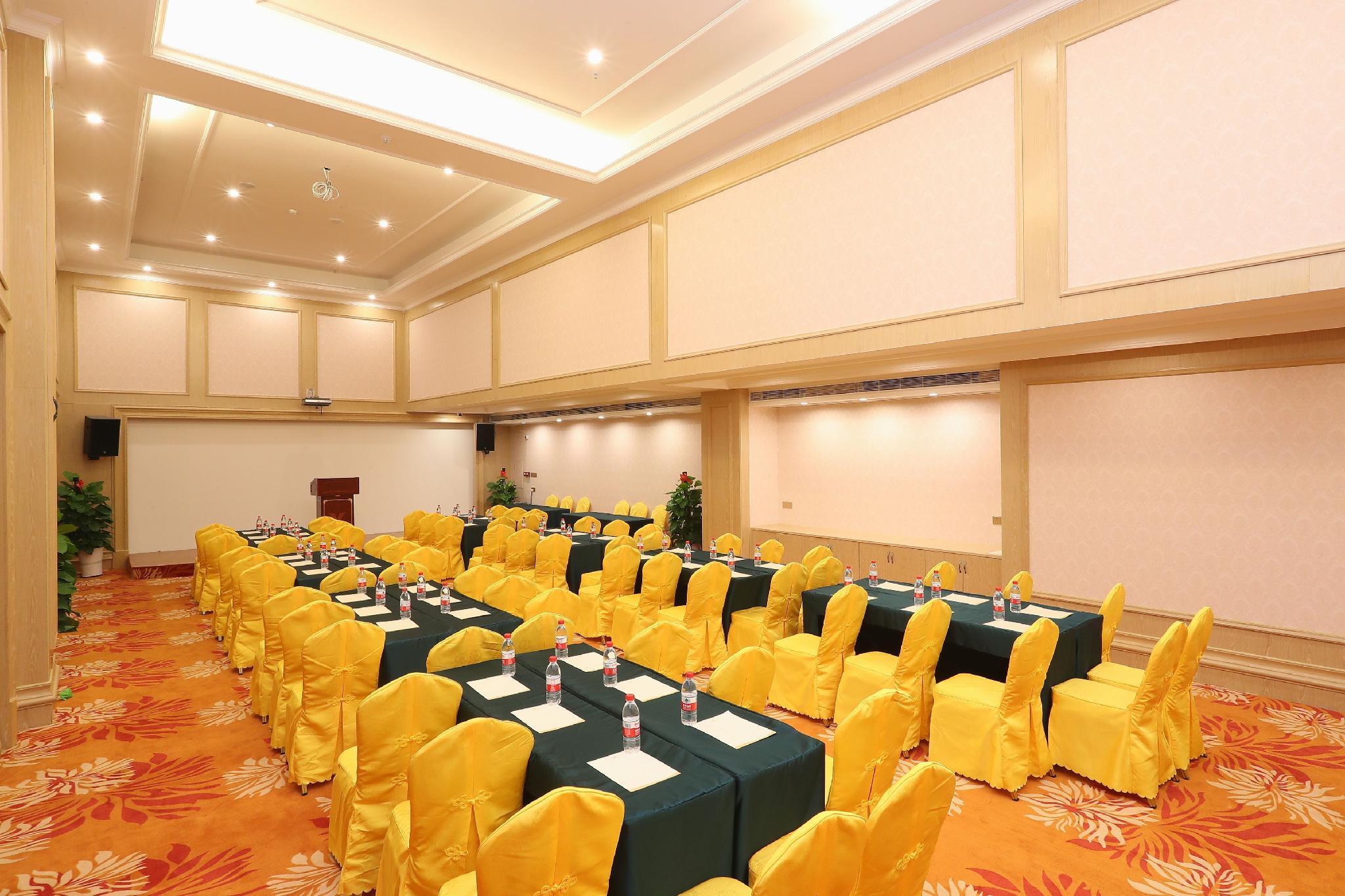 Vienna Hotel (Dongguan Huanjiang Tianhong Center) 43/48