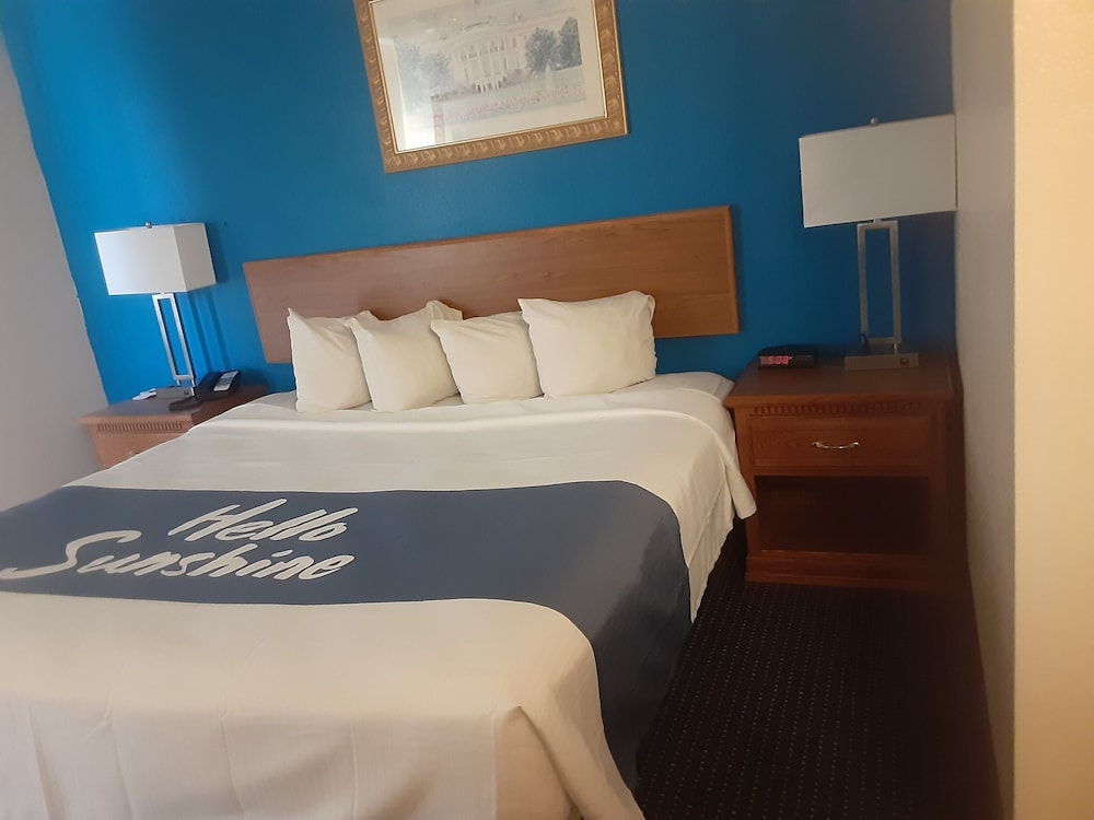 Days Inn by Wyndham Pocatello University Area 9/30