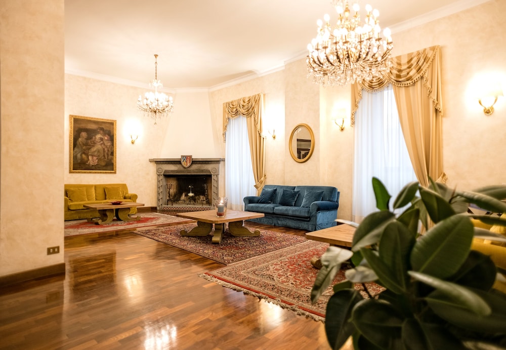 Grand Hotel Italia 32/50