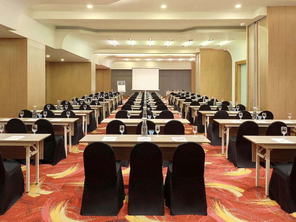 Mercure Bandung Nexa Supratman 63/67