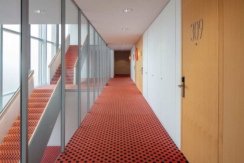 Baslertor Hotel 9/64