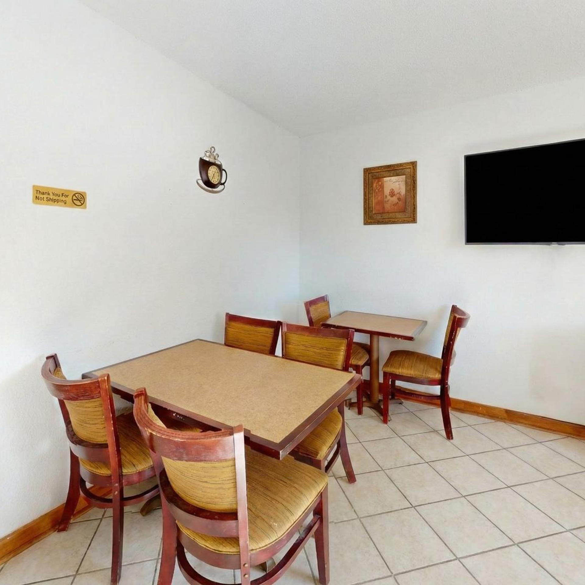 Oscoda Lakeside Hotel 32/50