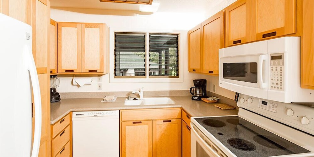 1 Bedroom, Queen Bed, Ocean Front