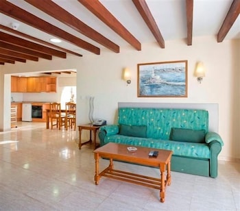 Bonito Ibiza by NCALMA Hotels 78/93